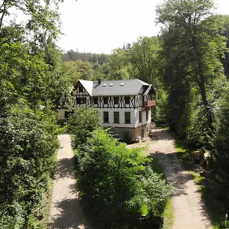 מלון Zur Margarethenmuehle - Landgasthof Und Waldhotel Rosswein