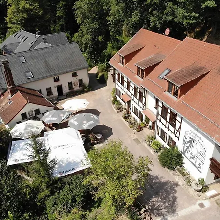 Zur Margarethenmuehle - Landgasthof Und Waldhotel מלון 3*