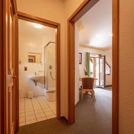 Zur Margarethenmuehle - Landgasthof Und Waldhotel 3*