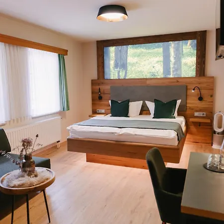 Zur Margarethenmuehle - Landgasthof Und Waldhotel מלון