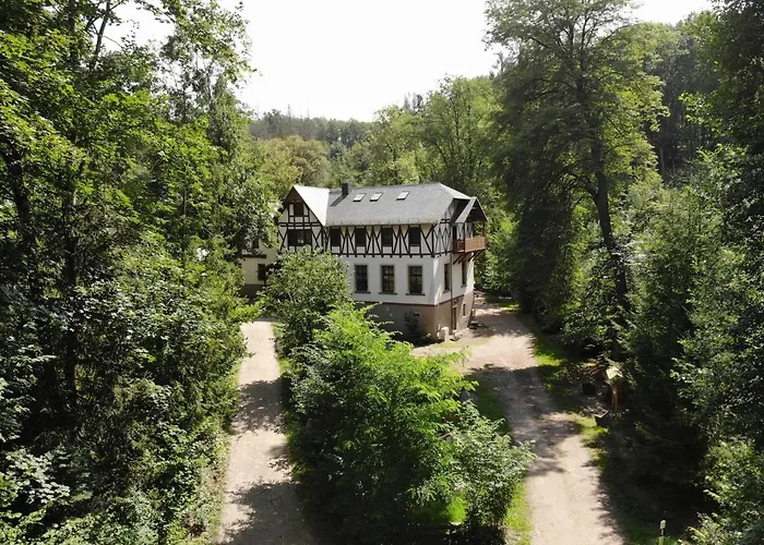 Hotel Zur Margarethenmuehle - Landgasthof Und Waldhotel Rosswein